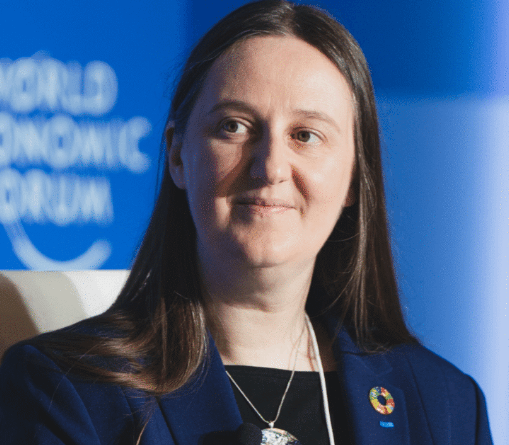 Prof Katherine Daniell